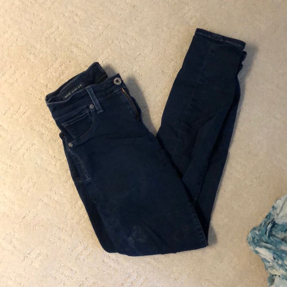 lucky brand SUPERSOft dark wash jeggings